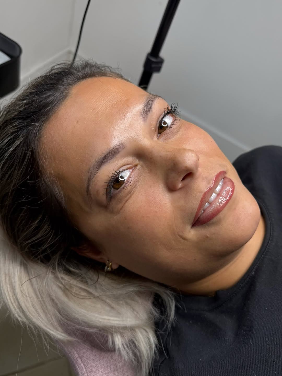 Lip PMU resultaat — zachte lip blush behandeling
